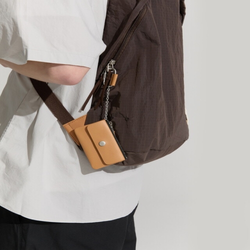 아떼 바네사브루노 바네사브루노 액세사리 AAHO5FG01I2 Athe Garcon 베이지 체인 카드 지갑_이미지