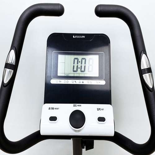 �̰��� �Խ� �ǳ������� 713U