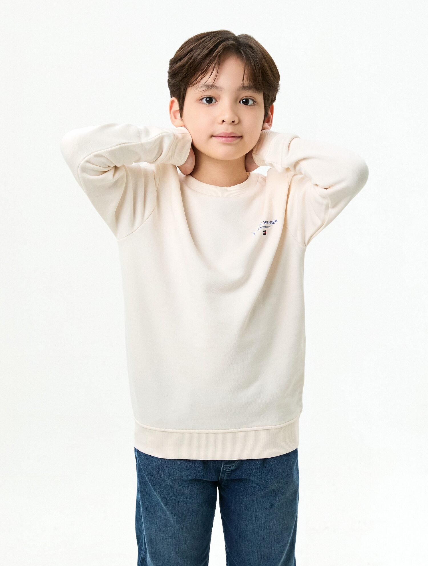 타미힐피거 키즈 에센셜 테리 로고 스웨트셔츠 T42G7KKO200BT4YBH GQ0Z26082082179_이미지