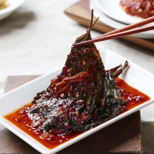케이와이식품 항아리반찬 전문가의 손맛 이형욱 깻잎무침 1kg (1개)_이미지