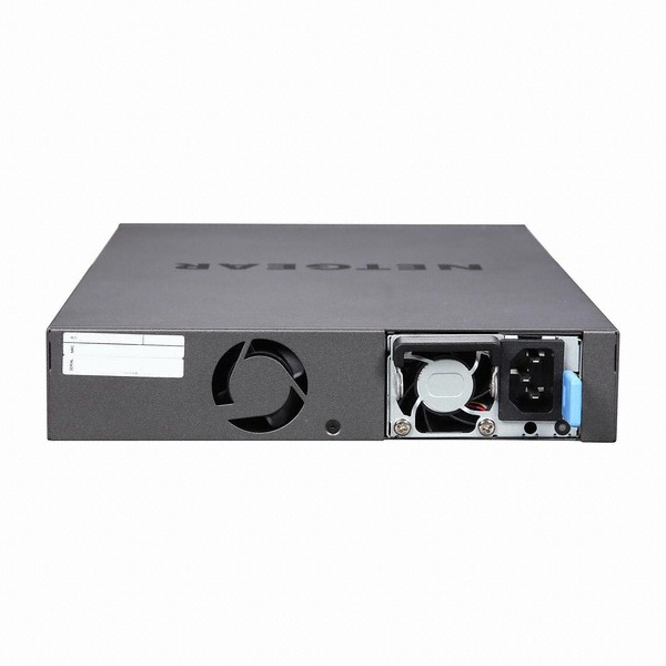 �ݱ�� M4300-8X8F ����ġ���