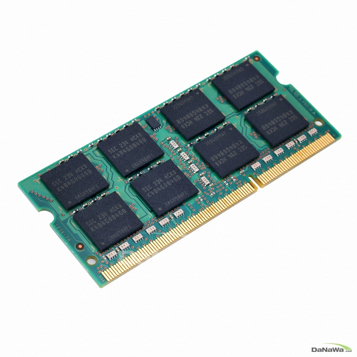 �Ｚ���� ��Ʈ�� DDR3-1600