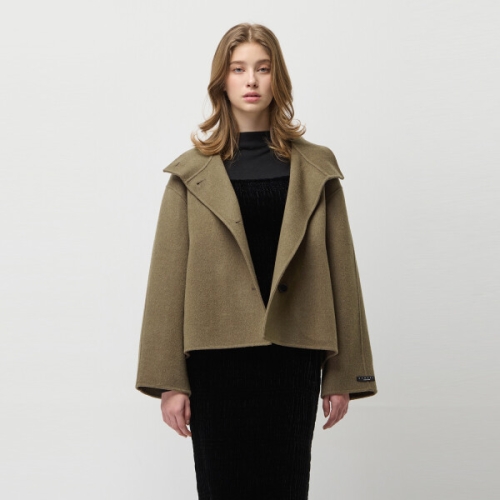 SISLEY 여성 아미고 하이넥 핸드메이드 숏 코트 SACT84561