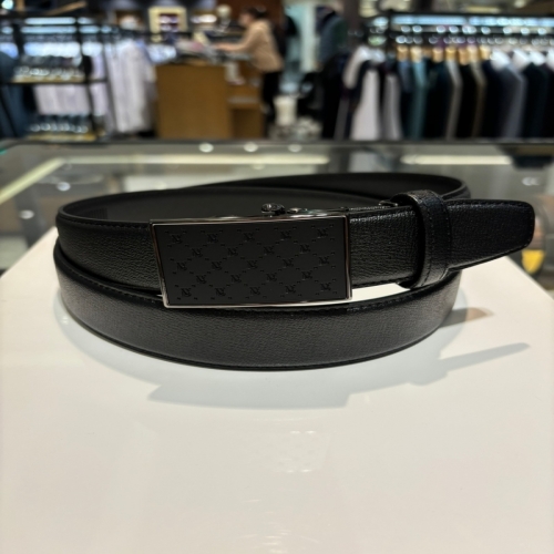 닥스 BENOVERO 더비엠보 소가죽 흑 스퀘어 자동벨트 BKG1ACB1231K1이미지입니다. 누르면 해당 게시물로 새창이동합니다.