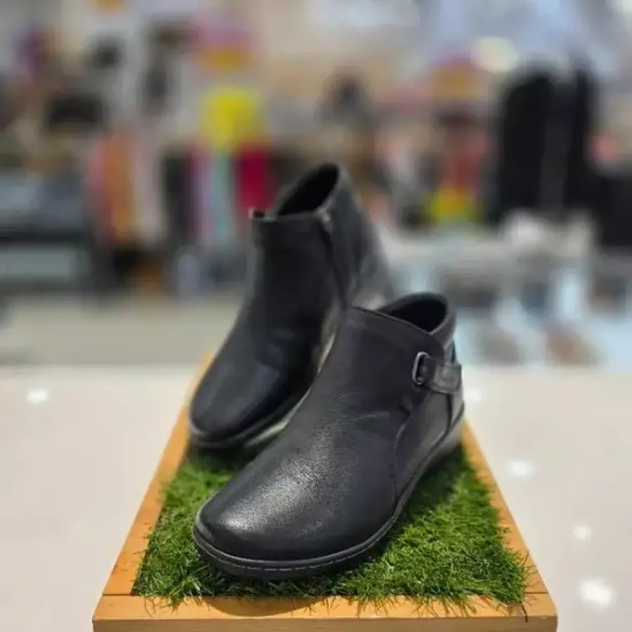 허시파피 여성 논슬립 밸크로 컴포트 앵글부츠 3.5CM 3FN601이미지입니다. 누르면 해당 게시물로 새창이동합니다.