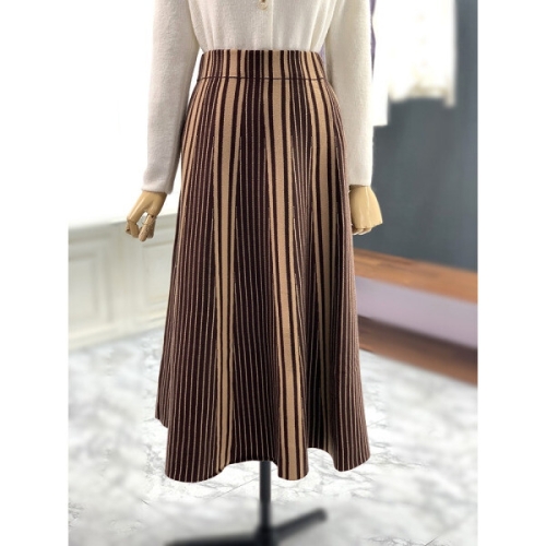 세로줄 플리츠 롱스커트 BSK1R225