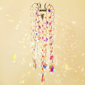 ���κ� �¾��� �������� �پ��� ���� �߻��ϴ� ��ĳ�� ���ο� ���鸮��