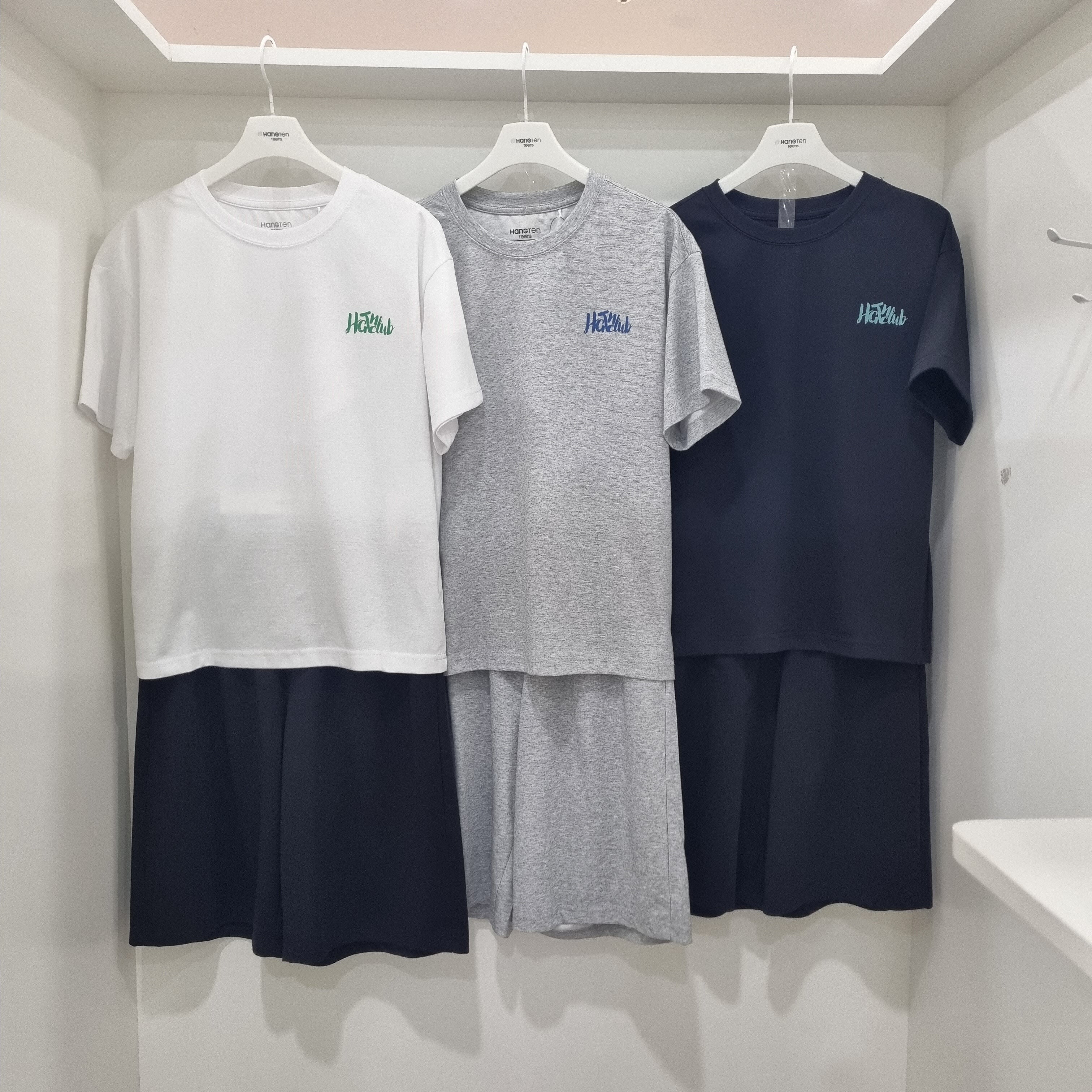 행텐주니어 행텐 패션아일랜드 깔끔 쿨링 반팔 티 5부 트레이닝 바지 세트14570-031-414-32_이미지