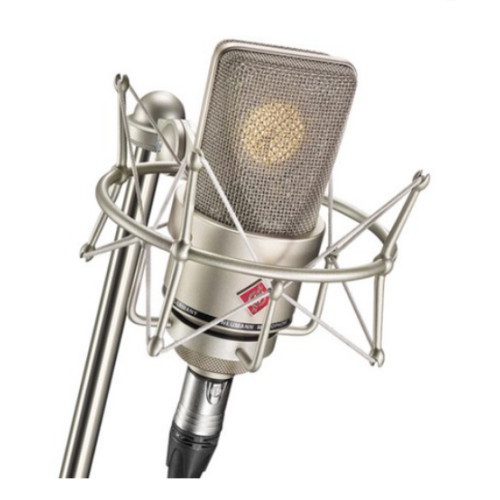 Neumann TLM-103
