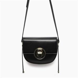 라일리 Rly 20대 여자 가방 30대 가죽 반달 크로스백 가벼운 S9523780