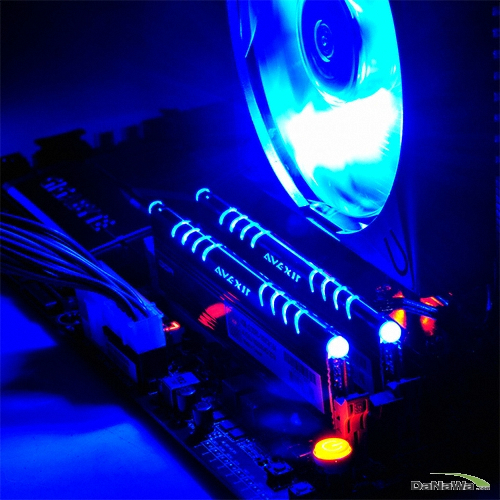 AVEXIR DDR3-1600 CL9 CORE Series ȭ��Ʈ ��Ű�� ������̽�