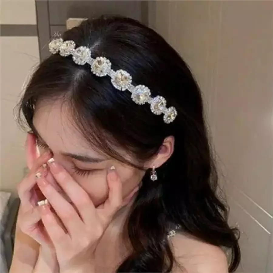  티아라 큐빅 헤어밴드 눈꽃 큐빅 머리띠 웨딩 여성-WFO79FY