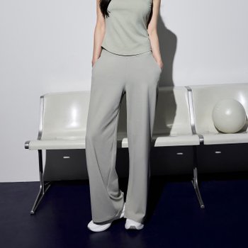 안다르 에어쿨링 맥시 와이드 레깅스 숏 ANPPT-40BEG이미지입니다. 누르면 해당 게시물로 새창이동합니다.