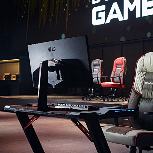 유레카 게임즈 Z1S 게이밍 책상