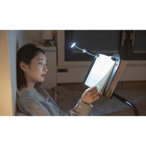 누워서 보는 독서대
