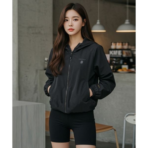 수프 BEENTRILL NEWYORK 우먼즈 레이 로고 우븐 점퍼 블랙 BA252JP501BK 256220_이미지