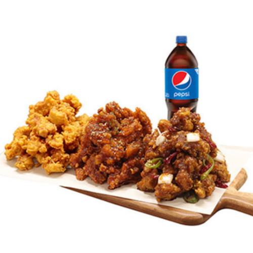 노랑통닭 ㅤ3종 (후라이드, 양념, 깐풍치킨) 세트 + 콜라 1.25L 교환권_이미지