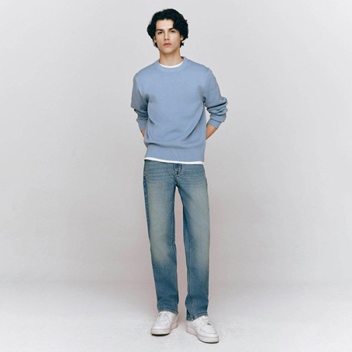 지오다노 115541 MW 스탠다드 슬림핏 데님 1584978이미지입니다. 누르면 해당 게시물로 새창이동합니다.