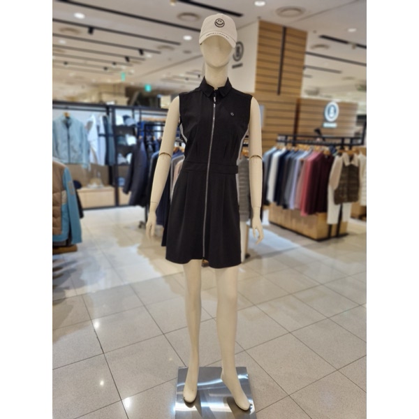 파리게이츠 슬리브리스 집업 원피스 521F1JO303_BK이미지입니다. 누르면 해당 게시물로 새창이동합니다.