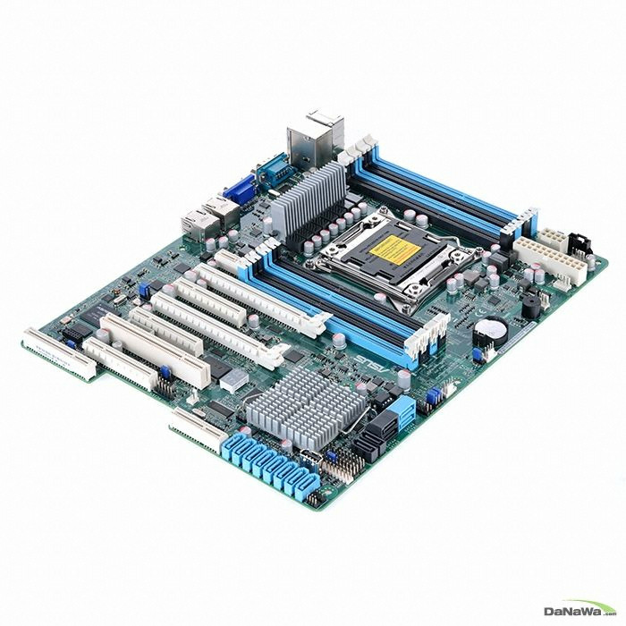 ASUS Z9PA-U8 ���̺���