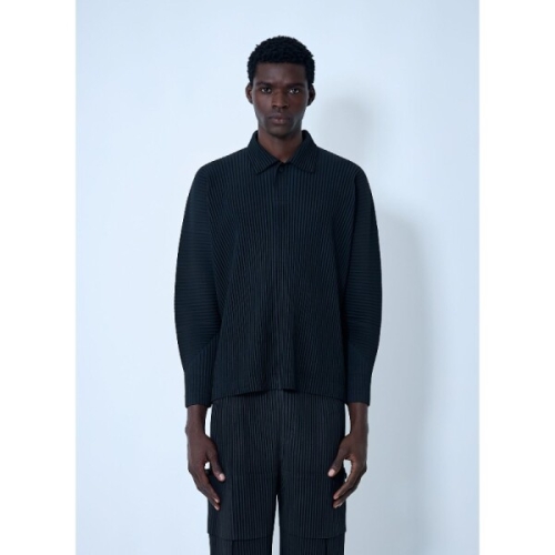 �̼��̹̾��� HOMME PLISSE �ȹ� �ø��� ISSEY MIYAKE �ս��� �÷� August ���������� �ս����� ���� Ƽ���� HP5..