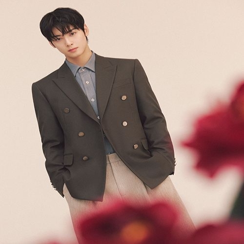 리버클래시 차은우 PICK LLF24640 카키 렌핏 풀라이닝 피크드라펠 더블 자켓