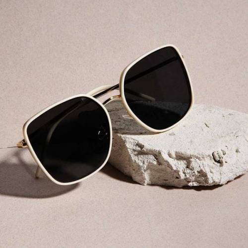 에이치플러스몰 투명선글라스 쓰고보고 빅 사각 데일리 패션 선글라스 32 GAB00967_이미지