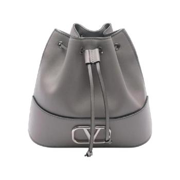 브이로고 버킷 체인 크로스바디백 도브 그레이 P0T83LFMWRL