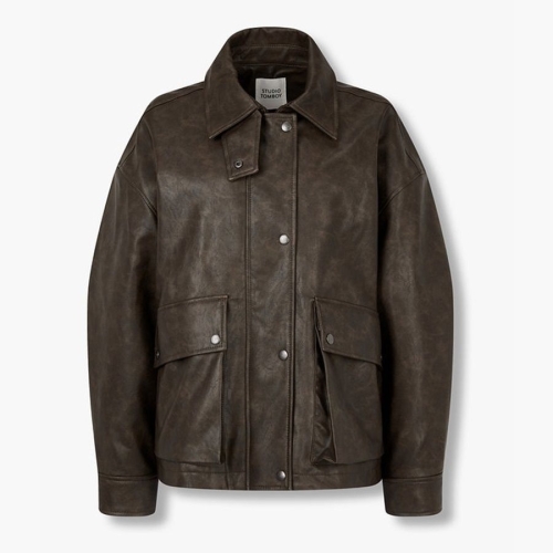 스튜디오톰보이 여성 신세틱 레더 하프 점퍼 9175361971이미지입니다. 누르면 해당 게시물로 새창이동합니다.