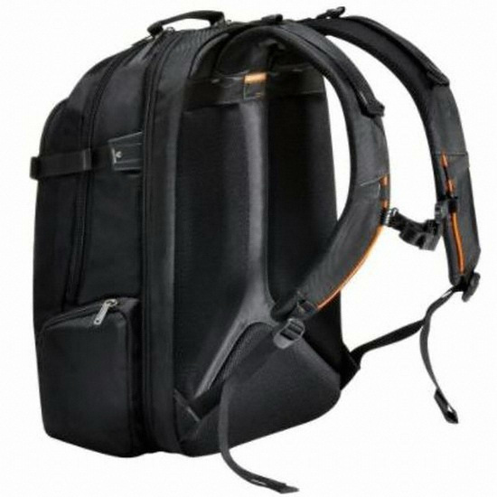 에버키 18.4인치 노트북 백팩 타이탄 EKP120_이미지