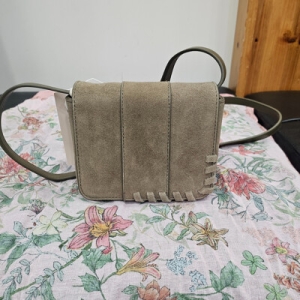 써스데이아일랜드 트리밍 포인트 미니 가죽백 T246MBP132W 47092_T246MBP132W_이미지