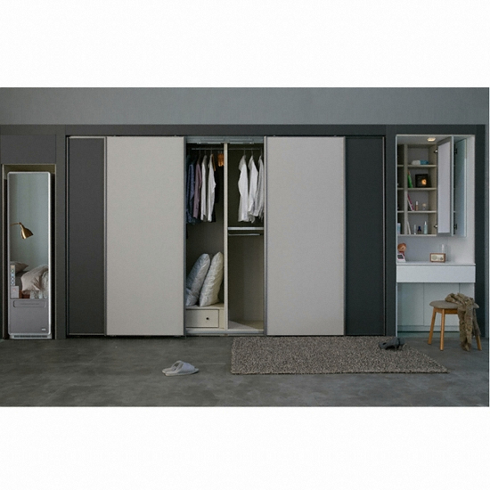 ������ ��Ÿ�Ϸ� �����̵� �ٹ�����+�Ŀ���� �����