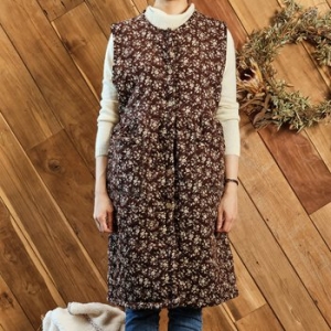 모던하우스 L 따뜻한 잔꽃 누빔 보온앞치마_브라운