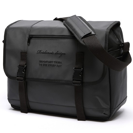 로아드로아 클랩클랩 크로스 메신저백 (제트블랙)