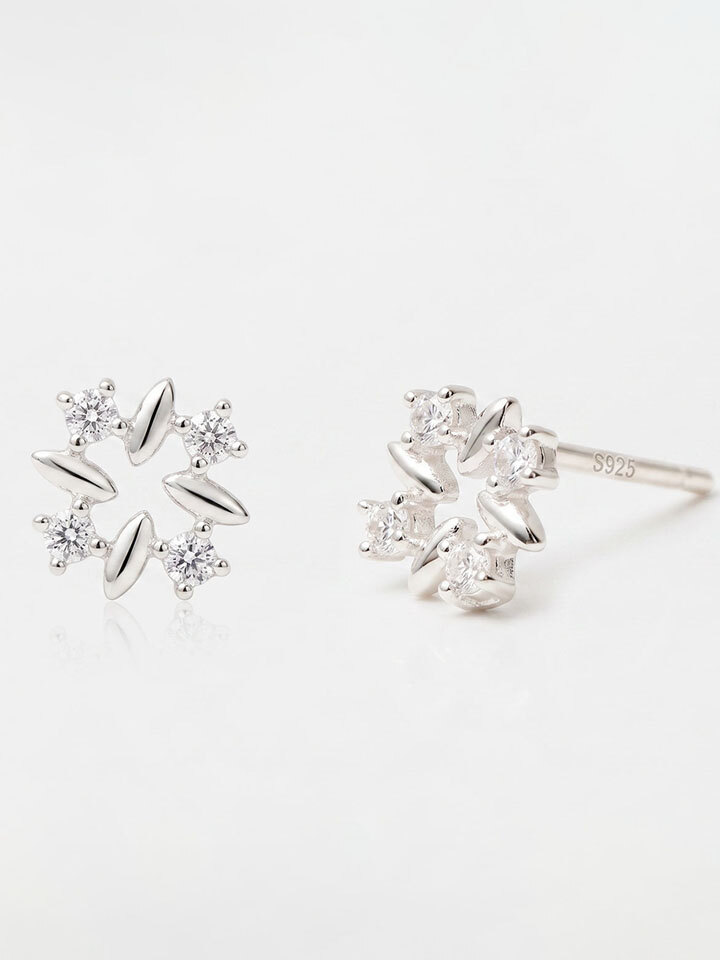 Silver 925 트리플 스퀘어 스톤 귀걸이_CF6FER014J-F 611938_CF6FER014J