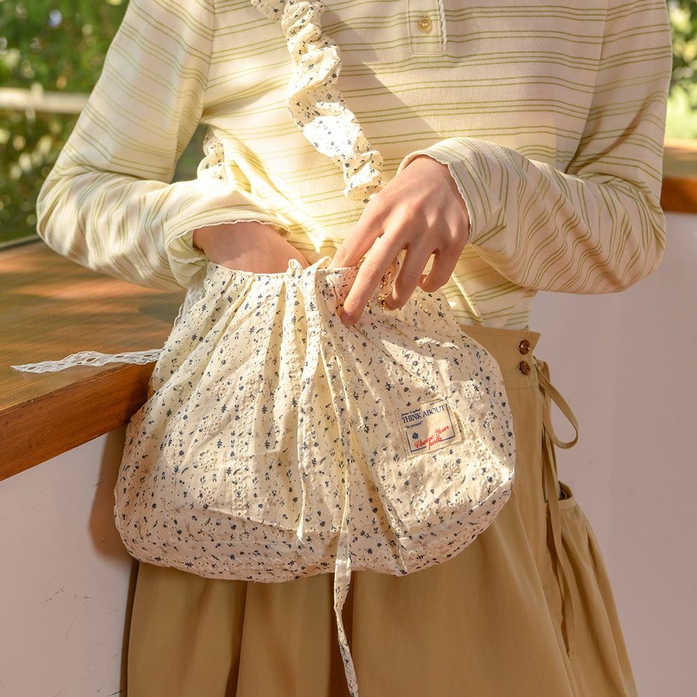 피그먼트 셔링 플로 레이스 백 KBE260114