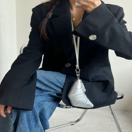 라일리 Rly 유니크 디자인 포인트백 미니백 크로와상백 25448147