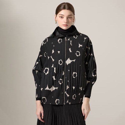 프린트 플리츠 후드 누빔 퀼팅 점퍼_YH11WRPJK03