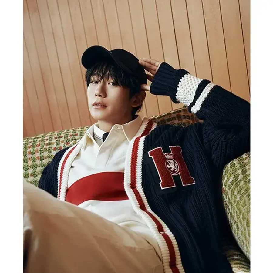 타미힐피거 TOMMY HILFIGER 레터맨 가디건 T12G0KCD370MT1DW5 322446_이미지