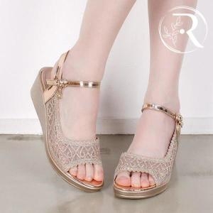 중년여성 토오픈샌들 발편한 웨지굽 35334528